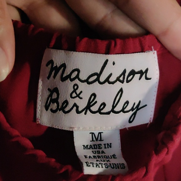 Red Blouse - Picture 6 of 6